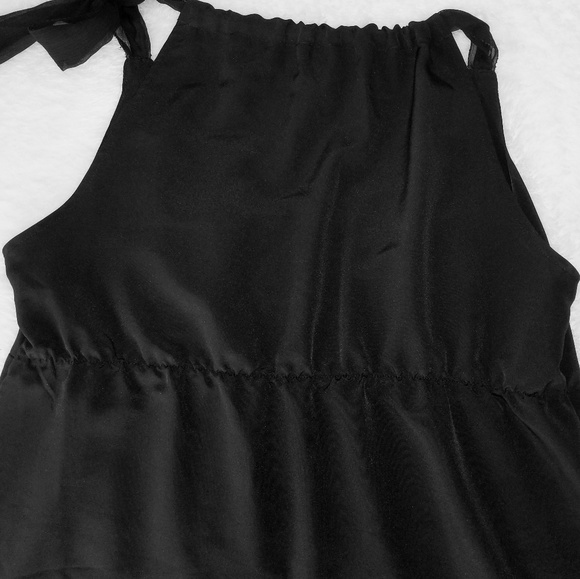 Dressy Black Sleeveless Top - Picture 2 of 6